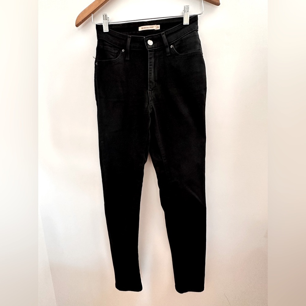 LEVI’S  721 High Rise Skinny stretchy Black Jeans